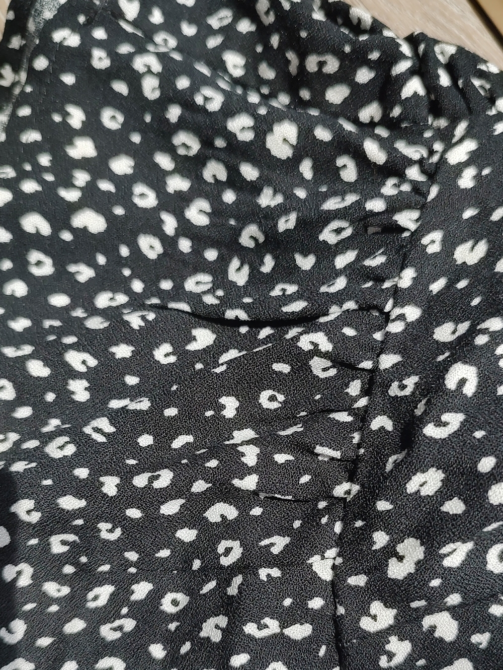 2 Urban Romantics Size Small Flirty Skirts! - Picture 7 of 7
